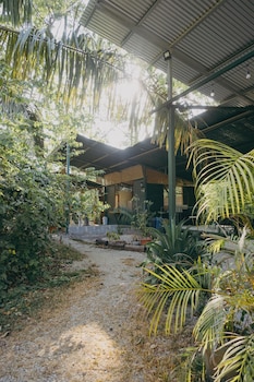 chilamate rainforest beach retreat