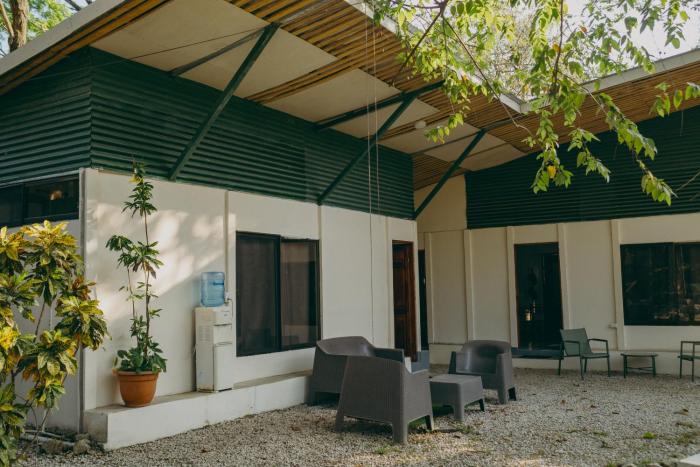 chilamate rainforest beach retreat