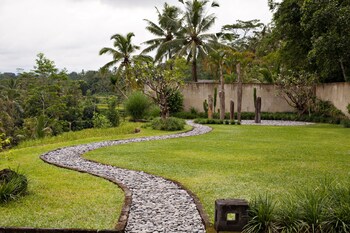 villa kelusa ubud