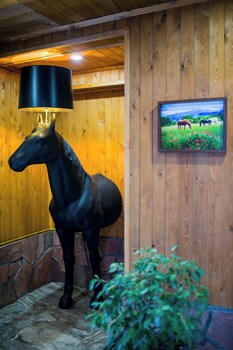 ethno park resort