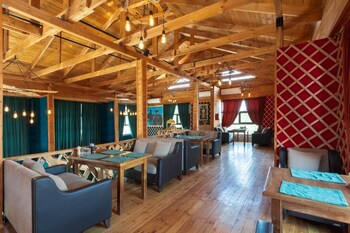 ethno park resort