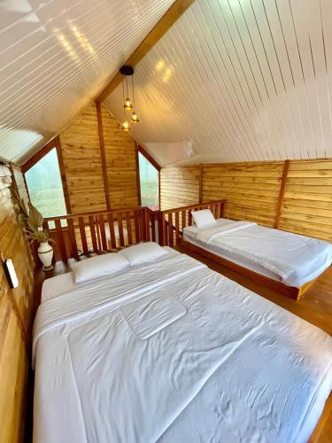 miarzafa cabin house