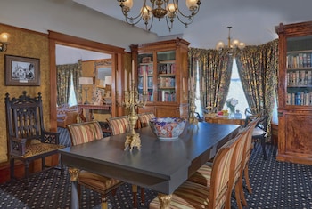 The Charles Pacific Grove - Artfully Designed Inclusive Inn,,3 star