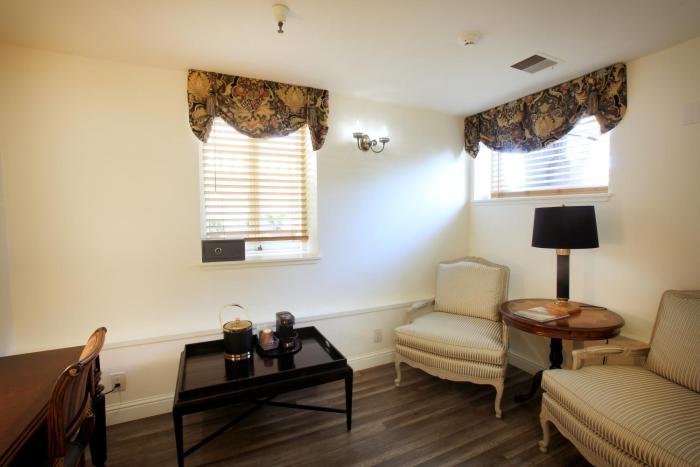 the charles pacific grove artfully designed inclusive inn