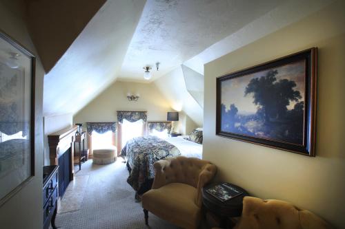 the charles pacific grove artfully designed inclusive inn