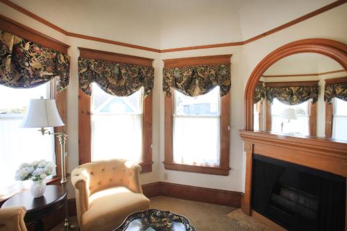 the charles pacific grove artfully designed inclusive inn