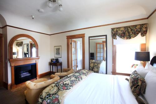 the charles pacific grove artfully designed inclusive inn