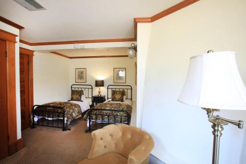 the charles pacific grove artfully designed inclusive inn