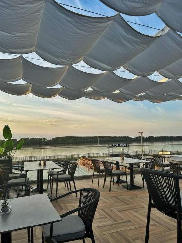belvedere resort