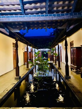the nature palace villa