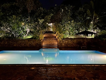 the nature palace villa