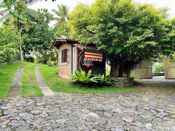 the nature palace villa