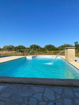 Casa Firma,,3 star
