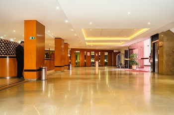 livon flats garvey hotel