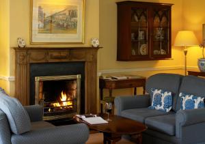 dunraven arms hotel