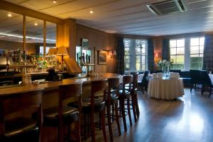 dunraven arms hotel