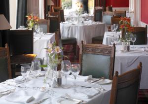 dunraven arms hotel