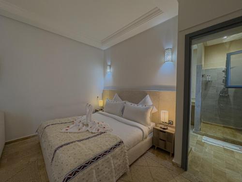 riad tonaroz