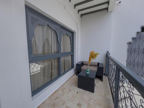 riad tonaroz