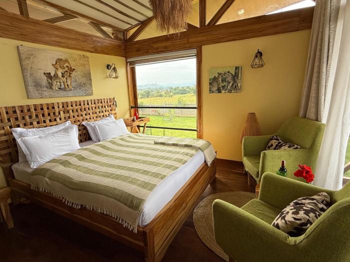 moyoni africa lodge and tours