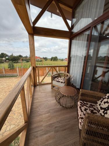 moyoni africa lodge and tours
