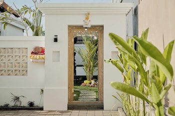 luxury nanda villa ubud