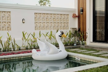 luxury nanda villa ubud
