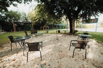Albergue Multiaventura Active Andalucia,,2 star