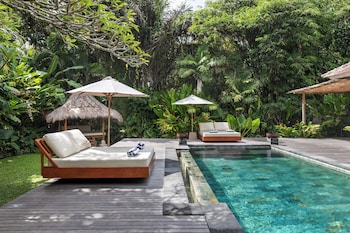 villa reina by soobali