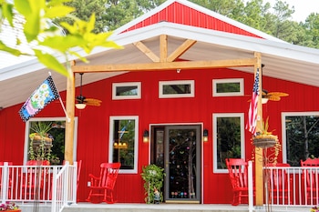 hermann grain bins bnb