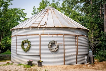 hermann grain bins bnb