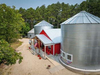 hermann grain bins bnb