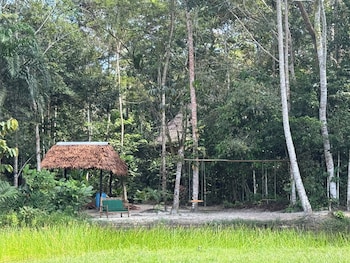 Amaca Eco Station,,2 star