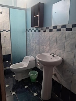 Plaza Jungle Hostel,,1 star