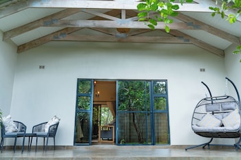 kasambabezi lodge