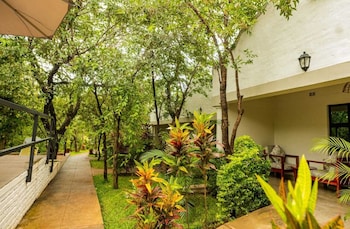 kasambabezi lodge