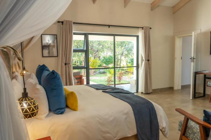 kasambabezi lodge