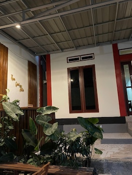 rara guest house raja ampat