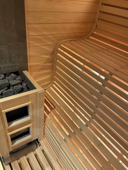 Sakura Cross Inn & Sauna Ishigaki,,4 star