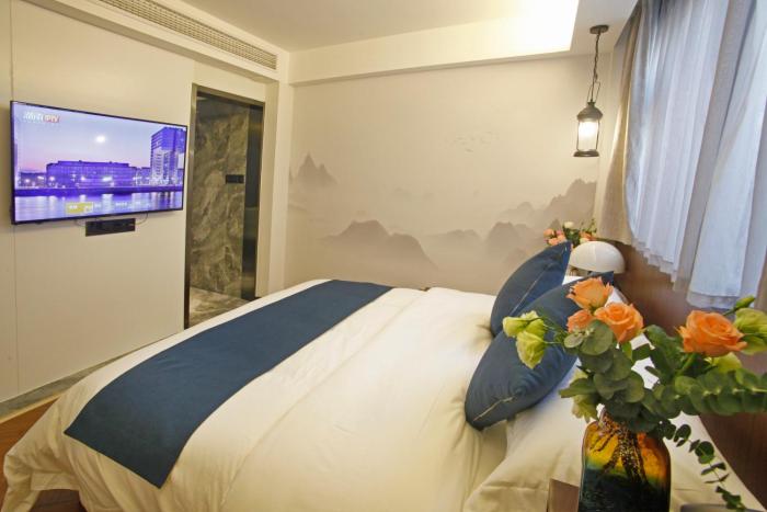 riverside peak lodge zhangjiajie wulingyuan national park