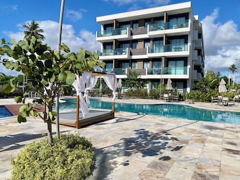 makia beach by essence muro alto porto galinhas