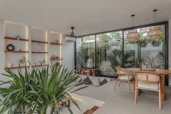 Tiga Harapan Villas Pererenan, Canggu By Sandara,,4 star