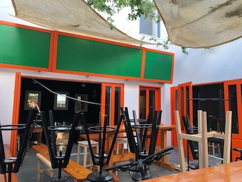 the cranberries hostel bodrum