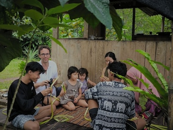 Farmstay Manangel,,3 star