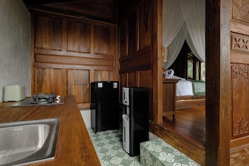Greenvana Ubud Villa,,4 star
