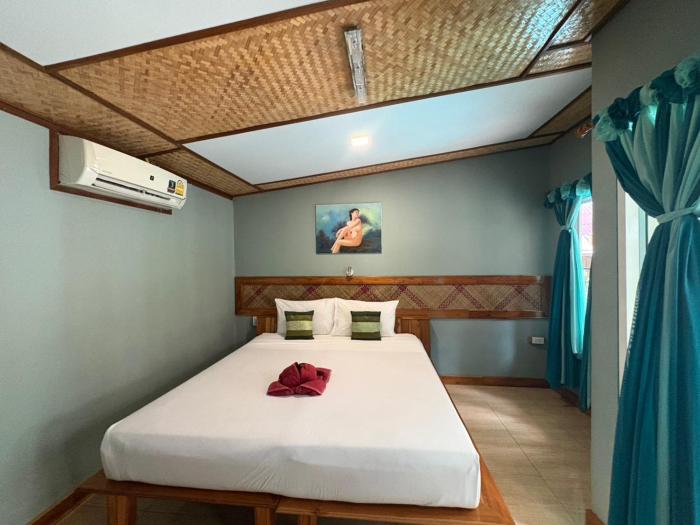 phi phi ingphu viewpoint hotel