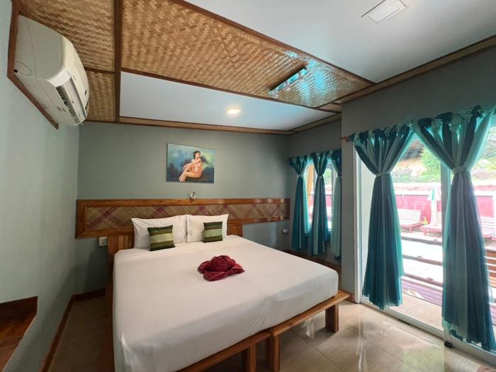 phi phi ingphu viewpoint hotel