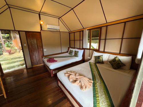 phi phi ingphu viewpoint hotel