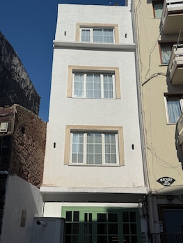 Nest Apart Ortakoy,,1 star