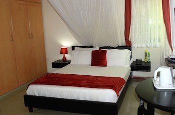 signature hotel apartments